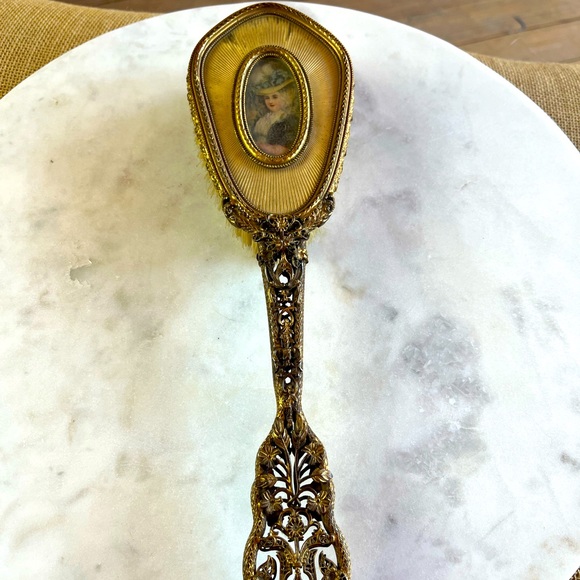 Vintage Other - VINTAGE VICTORIAN FRENCH PROVINCIAL Brass Brush